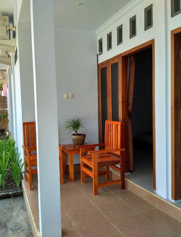 Merendeng Hostel Kuta Kuta  Exterior foto